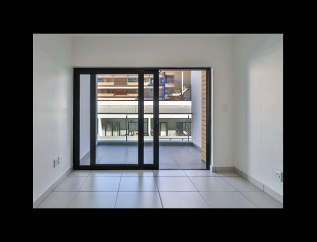 2 BEDROOM APARTMENT FOR SALE IN UMHLANGA RIDGE